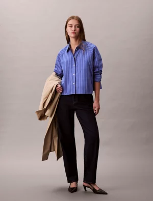 Chemise boxy courte et rayée à col boutonné
